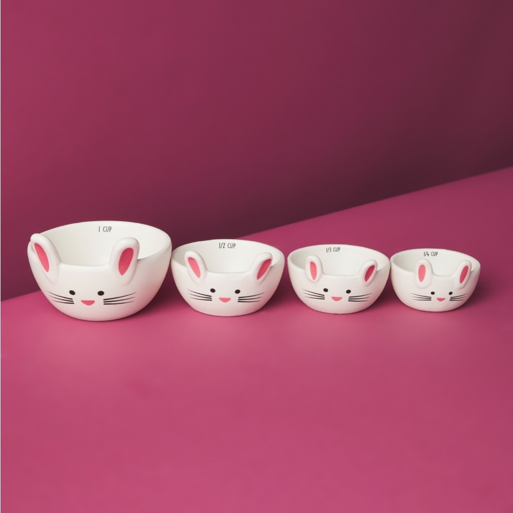 NWT 🐰 Masterclass Bakeshop 4pc Bunny Spring Easter Nesting Measuring Cups
